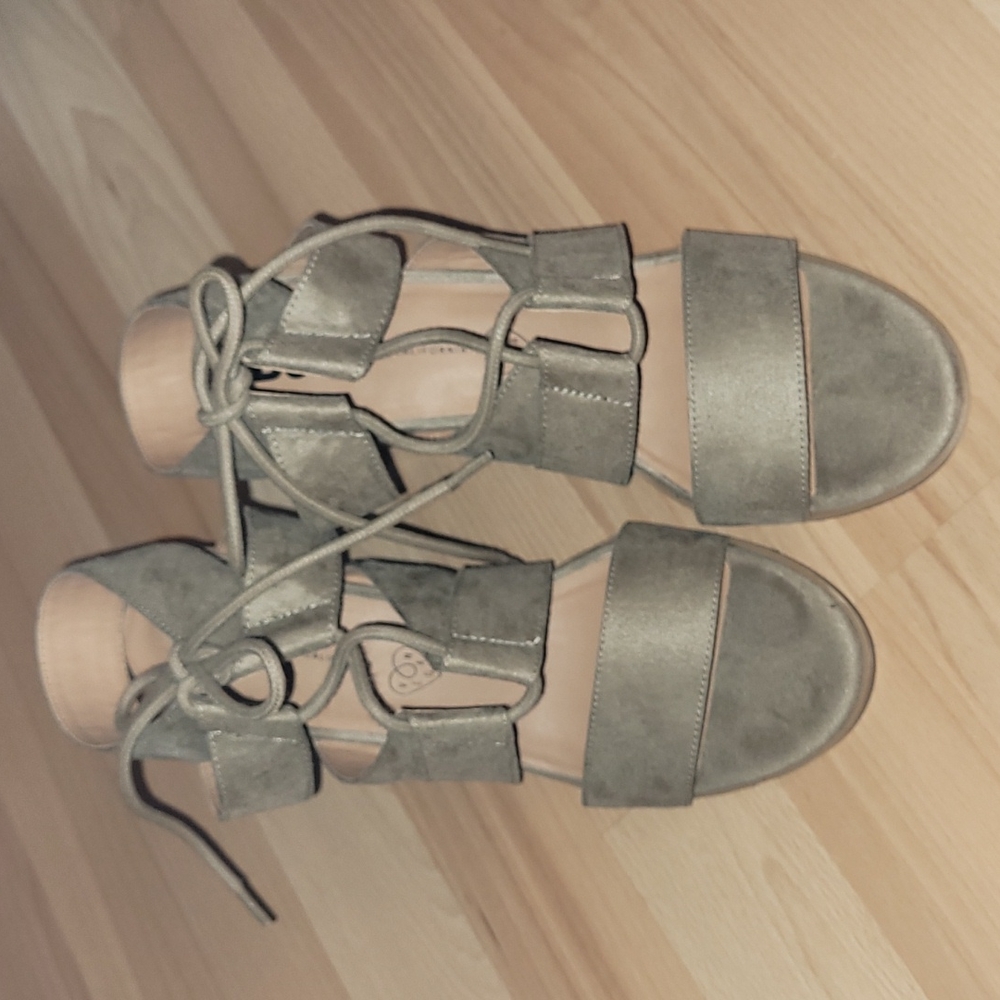 Brand new unworn lace up strappy heels